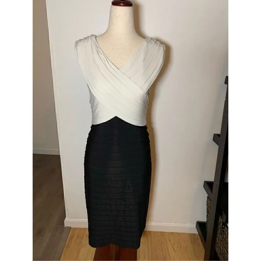 Adrianne papell black and white dress size 6